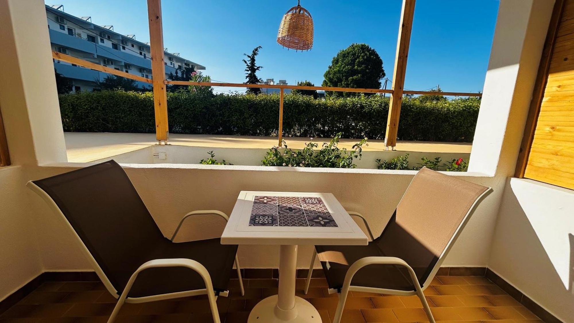 Angelos Studios 1-2 In Faliraki Rhodes-Ground Floor Extérieur photo